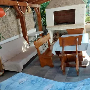 Sikirica Trogir